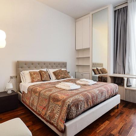 Duomo Luxury Apartment VI 米兰 外观 照片